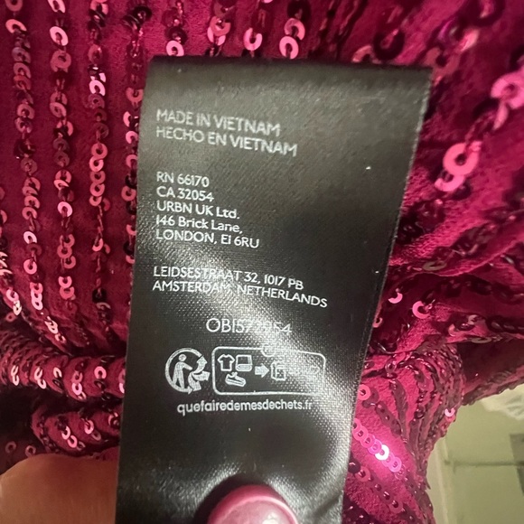 NWT new medium Anthropologie Remoe sequin button down shirt raspberry pink red - Picture 10 of 13